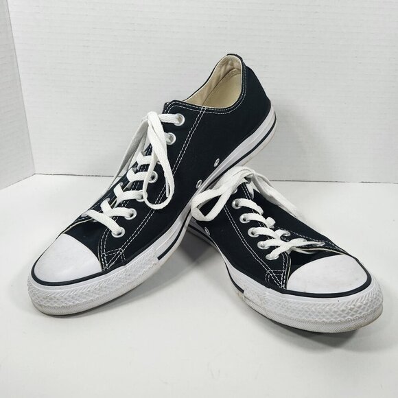 Converse All Star Black Low Top Shoes Sz 10 Men's, 12 Women's - Picture 1 of 4